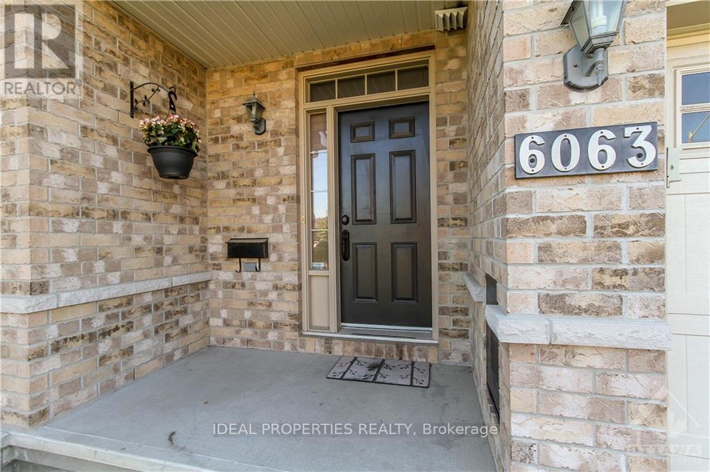 6063 NORTH BLUFF DRIVE, Ottawa — photo 2