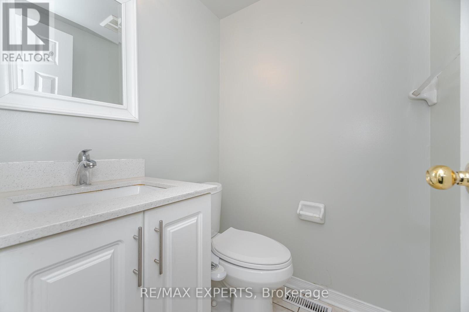 82 TWIN PINES CRESCENT, Brampton (Northwest Sandalwood Parkway) — photo 10
