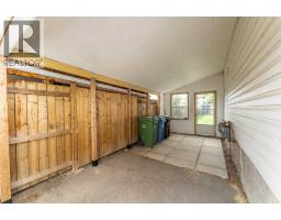 40 Fonda Crescent SE - photo 30