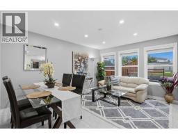 4pc Bathroom - 319 Coventry Road Ne, Calgary, AB T3K5K5 Photo 6