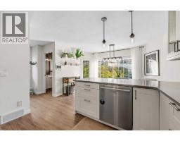 66 Kingsland Villas Sw, Calgary, AB T2V5J9 Photo 20