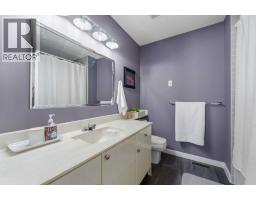 66 Kingsland Villas Sw, Calgary, AB T2V5J9 Photo 32