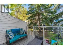 66 Kingsland Villas Sw, Calgary, AB T2V5J9 Photo 36