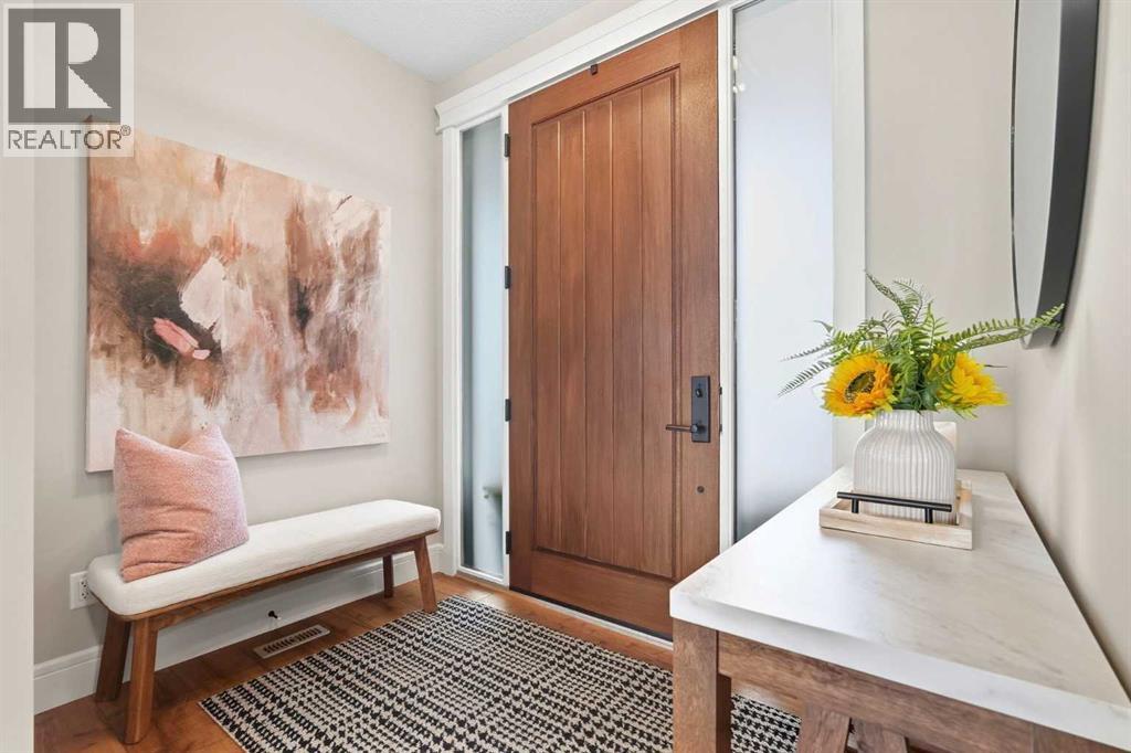 Side windows for a bright spacious entrance