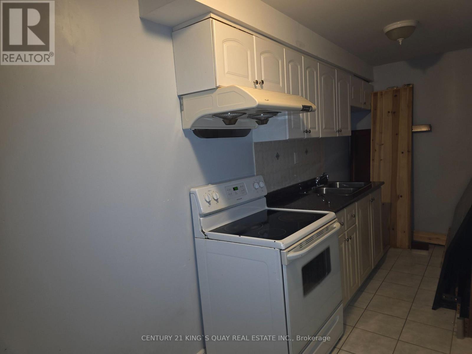 LL - 305 CASTAN AVENUE, Markham (Village Green-South Unionville) — photo 8