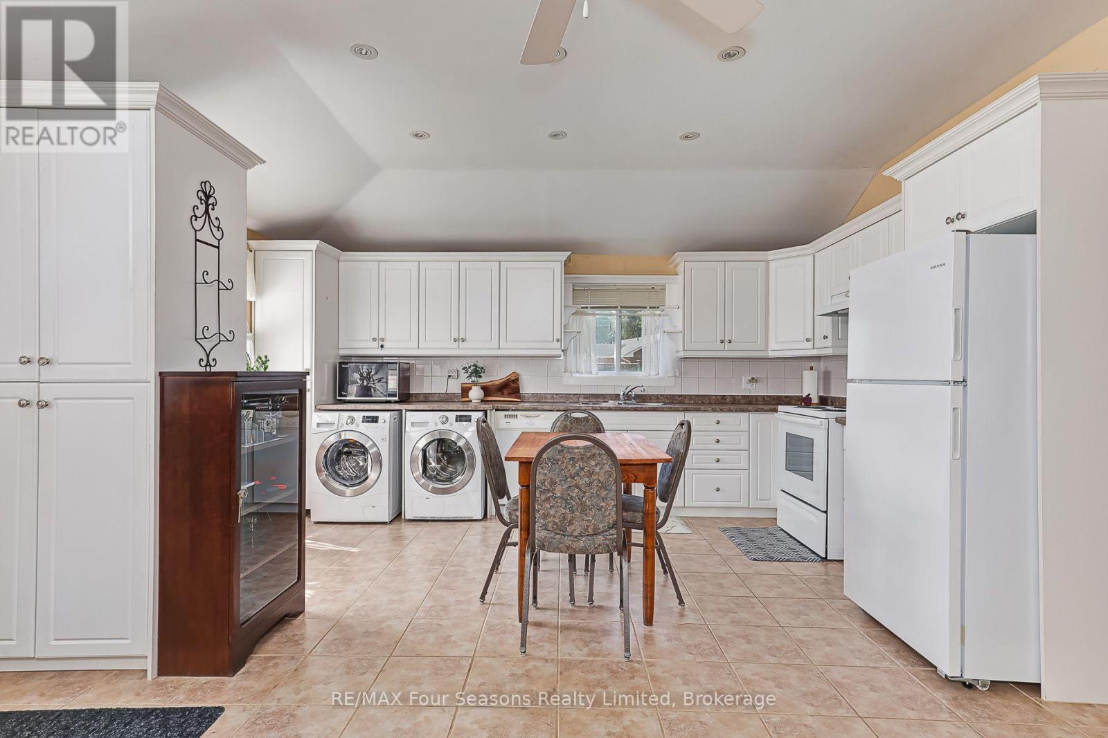 511 OXBOW PARK DRIVE, Wasaga Beach — photo 9