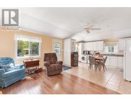 511 Oxbow Park Drive, Wasaga Beach, ON L9Z2T9 Photo 14