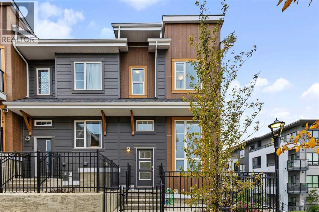 244 Livingston Common NE, Calgary