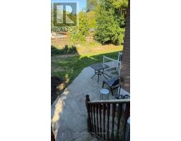 22 Foxcote Crescent, Toronto, ON M9C4B8 Photo 11