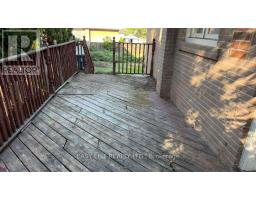 22 Foxcote Crescent, Toronto, ON M9C4B8 Photo 12