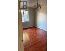22 Foxcote Crescent, Toronto, ON M9C4B8 Photo 7