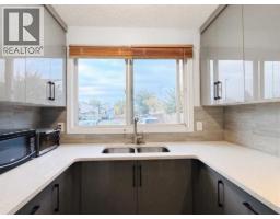 3pc Bathroom - 49, 5425 Pensacola Crescent Se, Calgary, AB T2A2G5 Photo 8