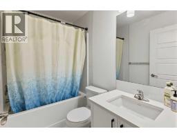 244 Livingston Common Ne, Calgary, AB T4B3P6 Photo 24