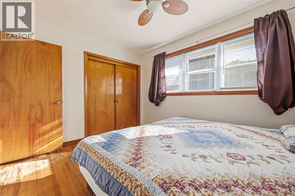 502 INDIAN ROAD North - 15