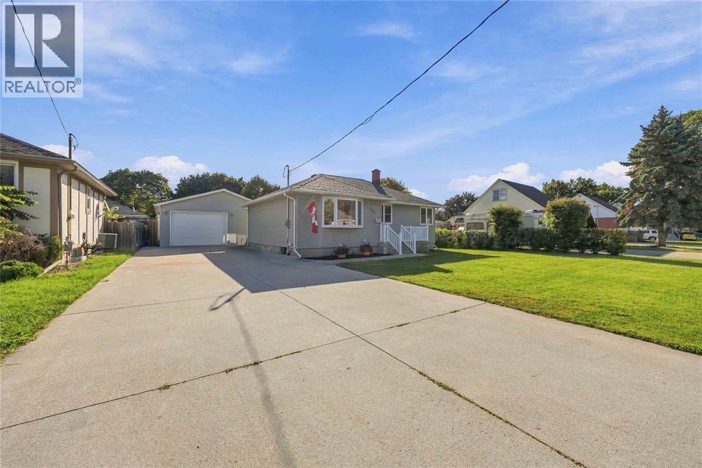 502 INDIAN ROAD North - 2