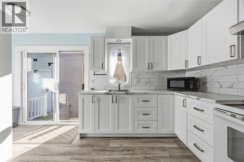 502 INDIAN ROAD North - 8
