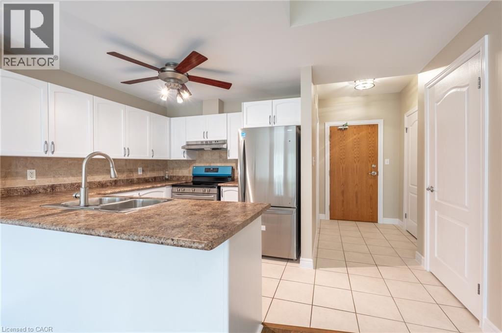 59 CRITZIA Drive Unit# 208, Mount Hope — photo 8