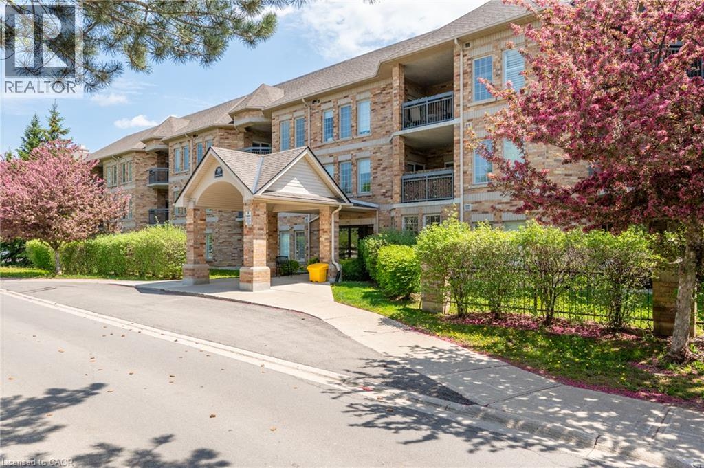 59 CRITZIA Drive Unit# 208, Mount Hope