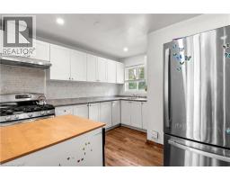 Kitchen - 62 Elizabeth Street, Orangeville, ON L9W1C6 Photo 7