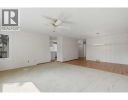 30 Sandarac Circle Nw, Calgary, AB T3K3G7 Photo 14