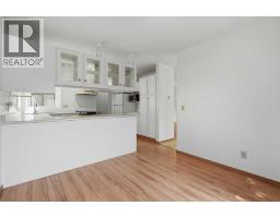 30 Sandarac Circle Nw, Calgary, AB T3K3G7 Photo 11