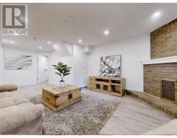 Bsmt - 238 Rumble Avenue, Richmond Hill, ON L4C4G7 Photo 7