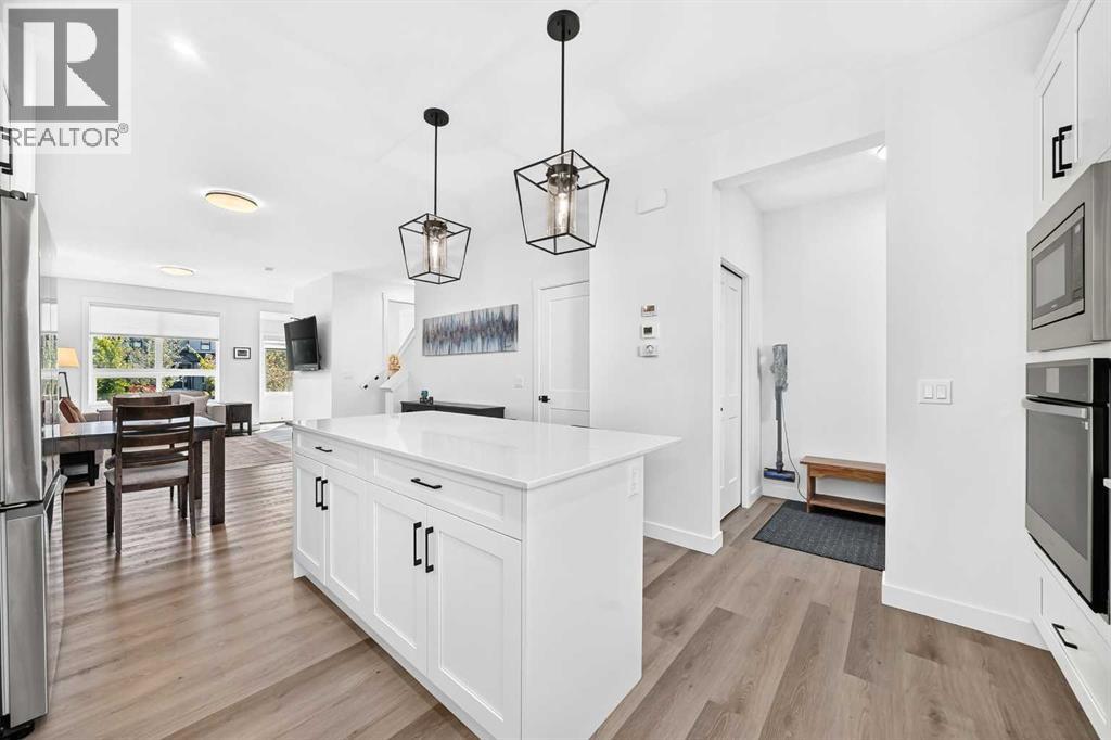 35 Silverton Glen Green SW, Calgary, Alberta, T2X5B7 — thumbnail 5