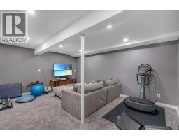 12 Oakvale Place Sw, Calgary, AB T2V1H4 Photo 35