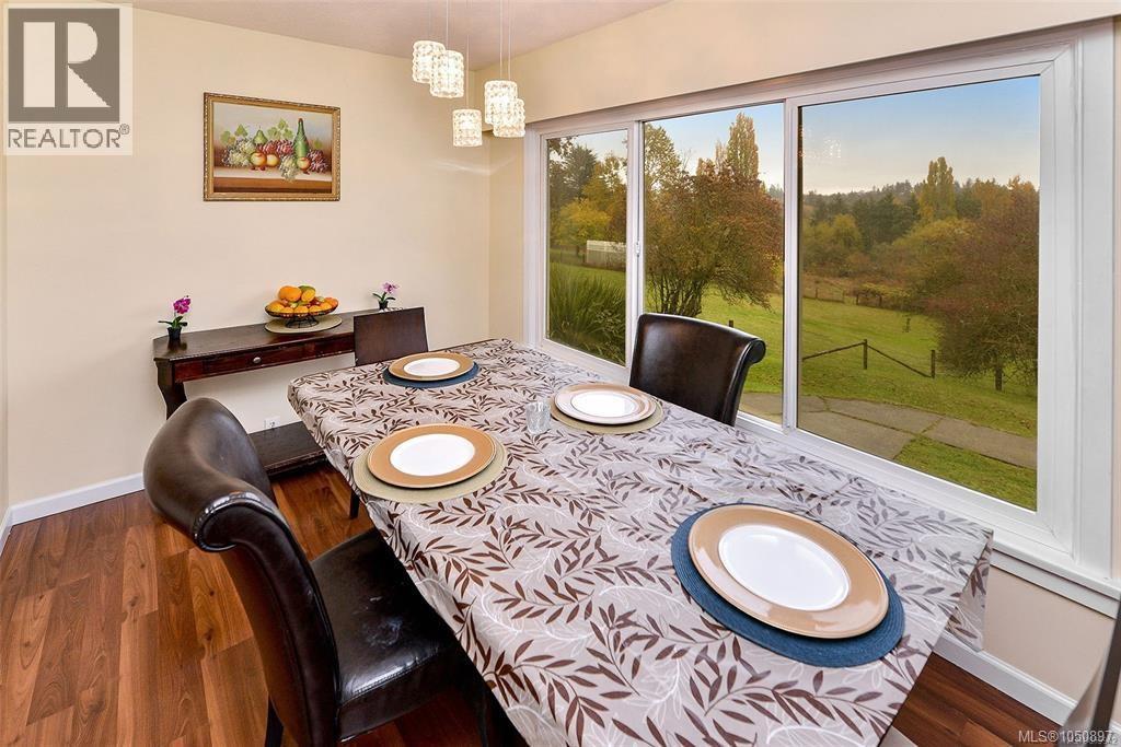 4589 Scarborough Rd - Image 9