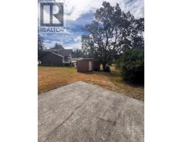 Living room - 4589 Scarborough Rd, Saanich, BC V8Z5N6 Photo 19