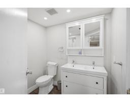 3515 20 Ave Nw, Edmonton, AB T6L3E2 Photo 32