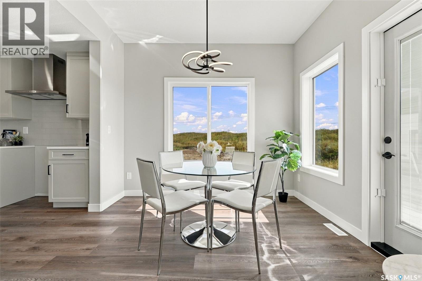 266 Kostiuk CRESCENT - 10