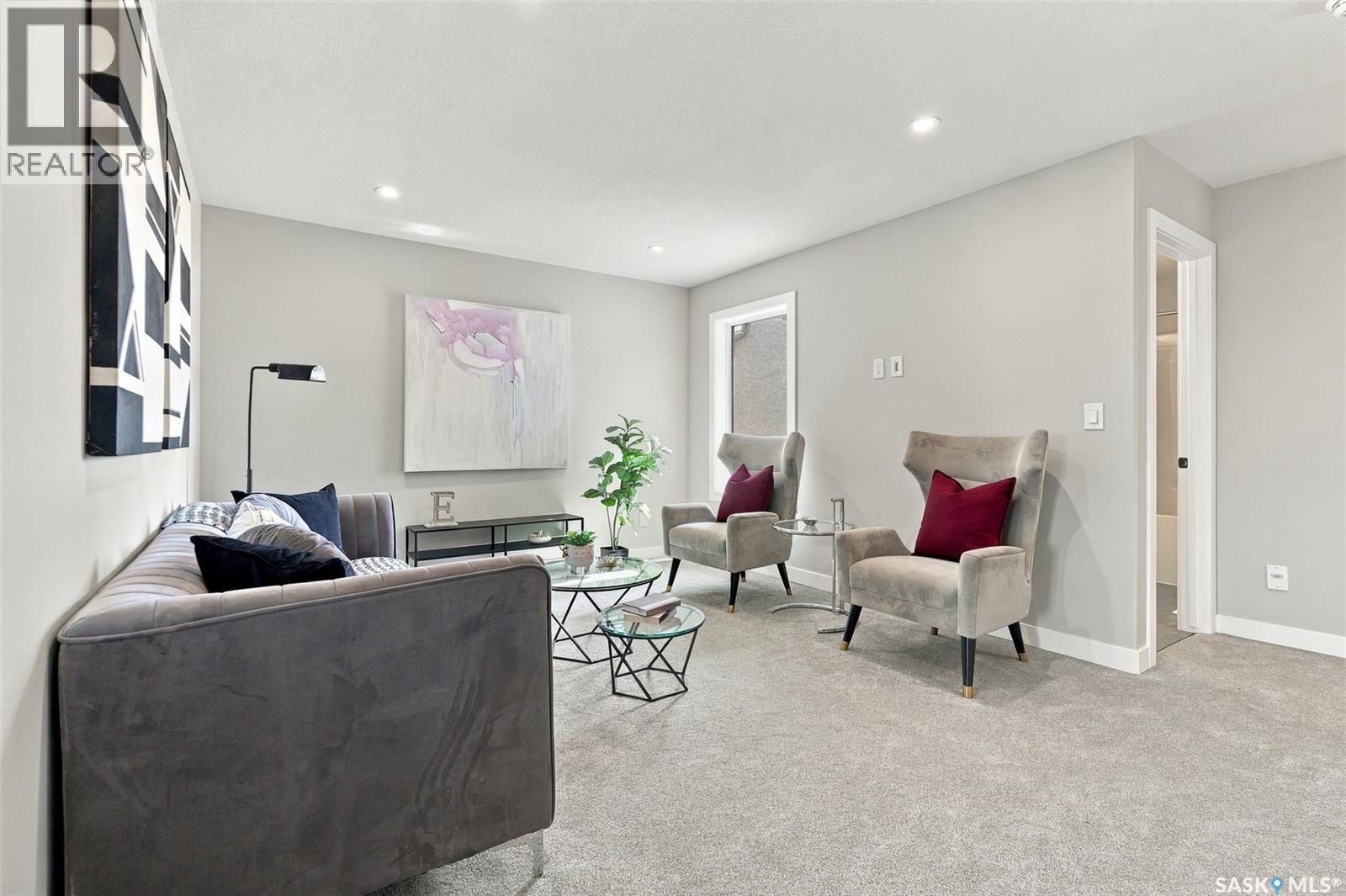 266 Kostiuk CRESCENT - 14