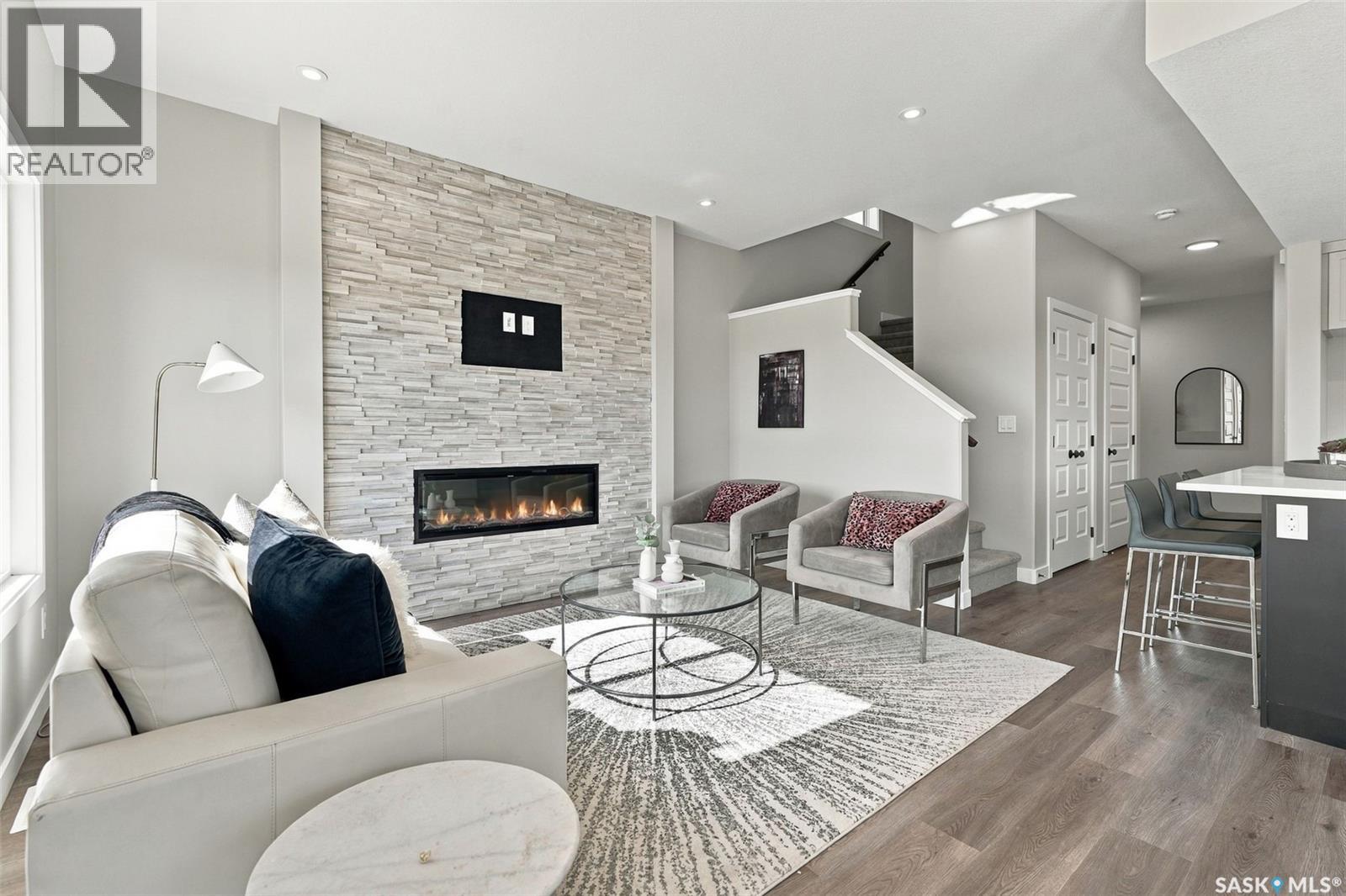 266 Kostiuk CRESCENT - 8