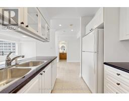 #708 - 887 Bay Street, Toronto, ON M5S3K4 Photo 16