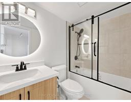 #708 - 887 Bay Street, Toronto, ON M5S3K4 Photo 18