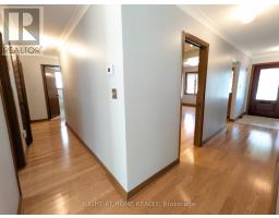 Main Floor - 716 Tulip Court, Oshawa, ON L1G3C6 Photo 13