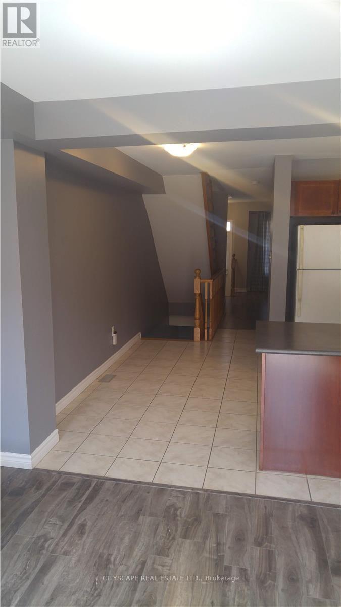 75 COYOTE CRESCENT, Toronto (Rouge) — photo 4