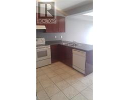 75 Coyote Crescent, Toronto, ON M1B6H2 Photo 7