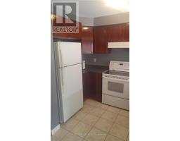 75 Coyote Crescent, Toronto, ON M1B6H2 Photo 8