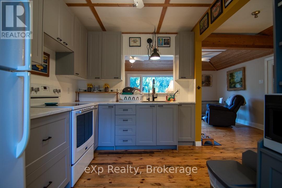 426 HURON ROAD, South Bruce Peninsula — photo 12