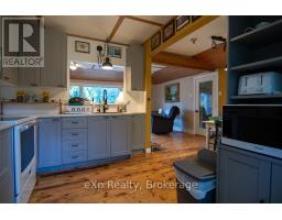 426 Huron Road, South Bruce Peninsula, ON N0H2T0 Photo 11