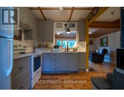 426 Huron Road, South Bruce Peninsula, ON N0H2T0 Photo 12