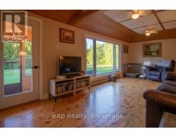 426 Huron Road, South Bruce Peninsula, ON N0H2T0 Photo 17