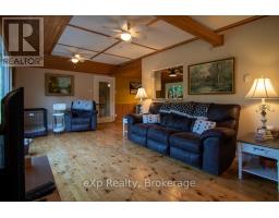 426 Huron Road, South Bruce Peninsula, ON N0H2T0 Photo 25