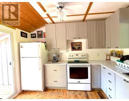 426 Huron Road, South Bruce Peninsula, ON N0H2T0 Photo 7