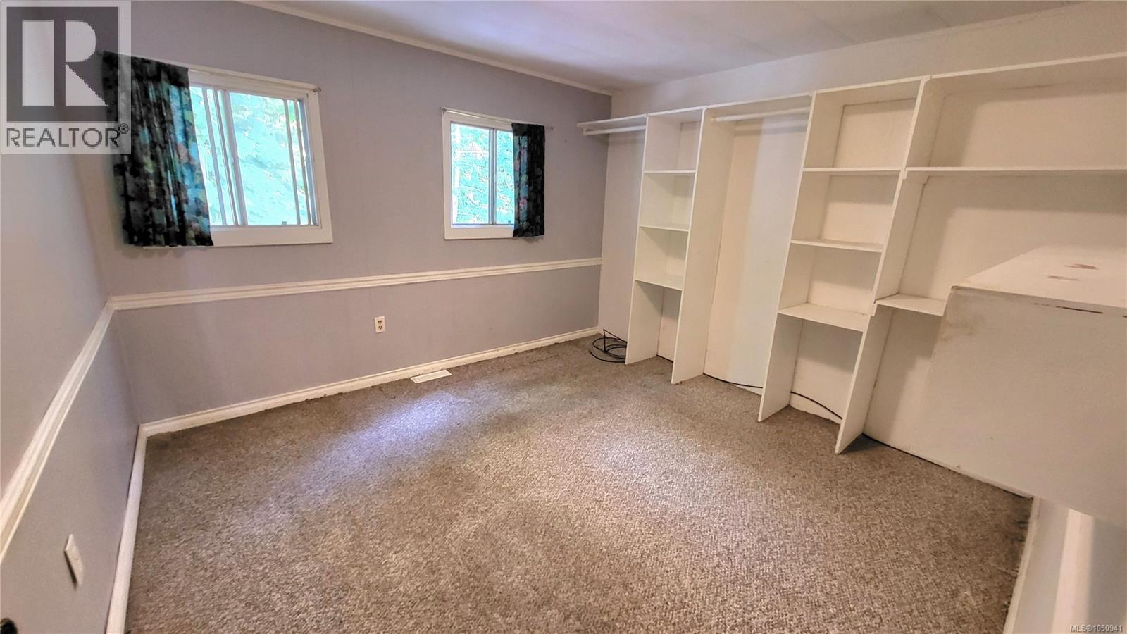 #12 1655 Alberni Hwy - 21
