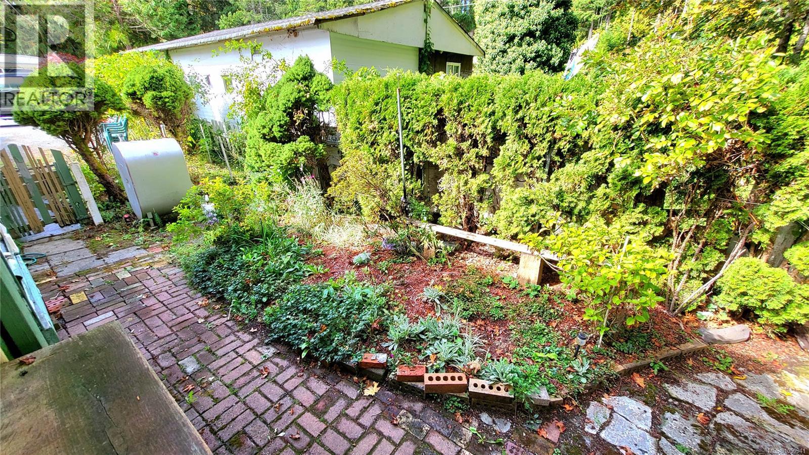 #12 1655 Alberni Hwy - Image 23