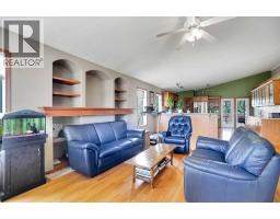 Pantry - 144 Hillcrest Cape, Strathmore, AB T1P0A4 Photo 8