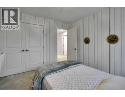 145 Corner Meadows Way NE - photo 36